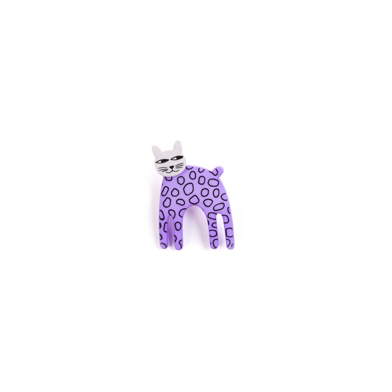 Cat, long, light purple w black dots, white head
