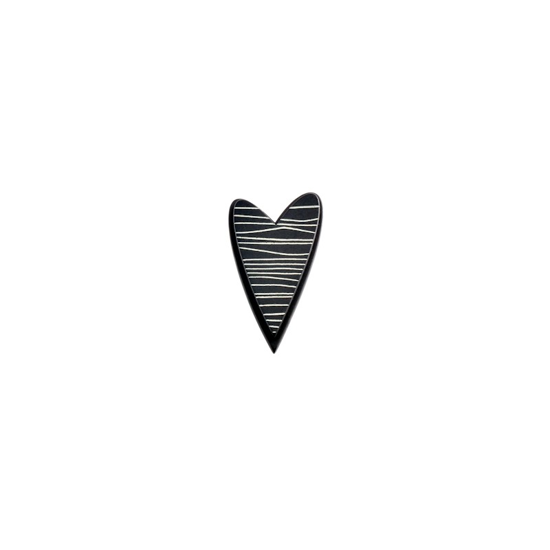 Heart, black with white stripes, black edge