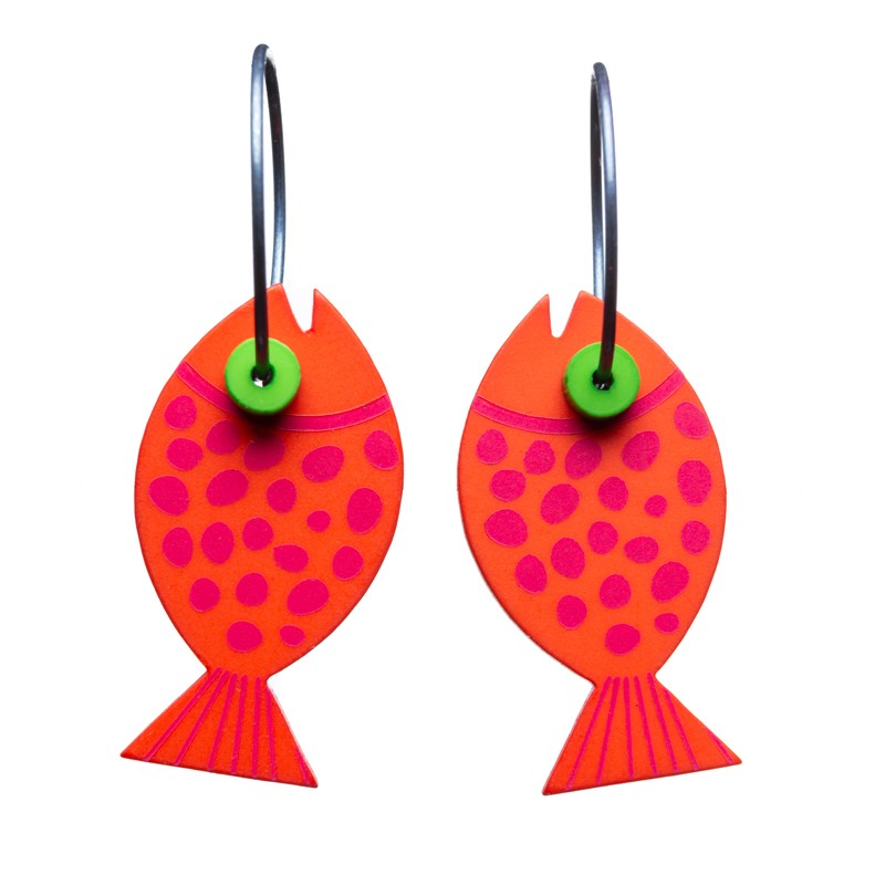 Fish, round, orange w pink dots, green eye