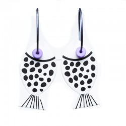 Fish, round, white w black...