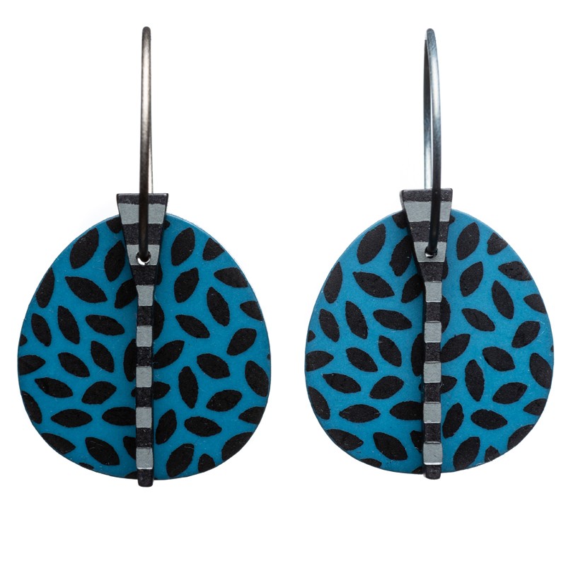 Leaf, blue with black dots, black stalk with stripes