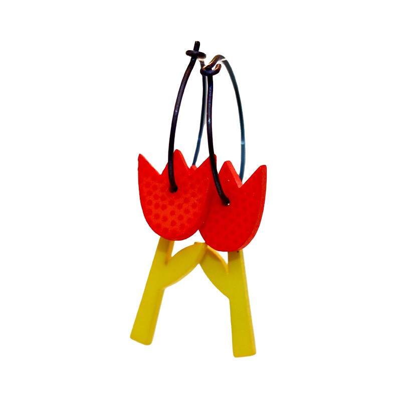 Tulipan, orange m red prikker, gul stilk