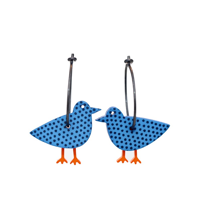 Sparrow, blue with black dots, orange legs