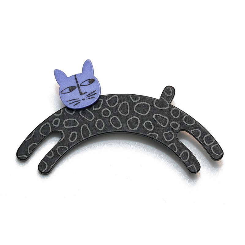 Cat, jumping, black w grey circles, purple head