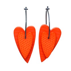 Heart, red with dots, red...