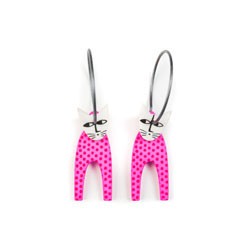 Cat, long, pink w red dots,...