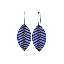 Leaf, light purple with...