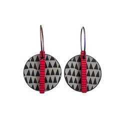 Leaf, round, grey with...