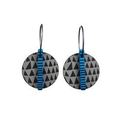 Leaf, round, grå with black...